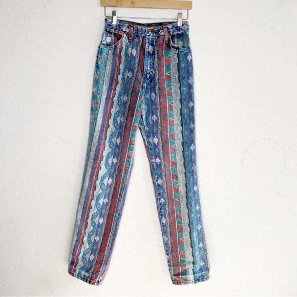 Vintage Wrangler Aztec Southwestern RARE Print Denim Jean - Picture 2 of 6